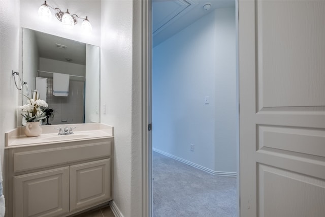 bathroom featuring oversized vanity