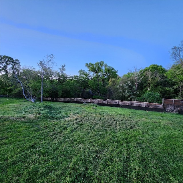 Listing photo 2 for 701 Montgomery St, Georgetown TX 78626