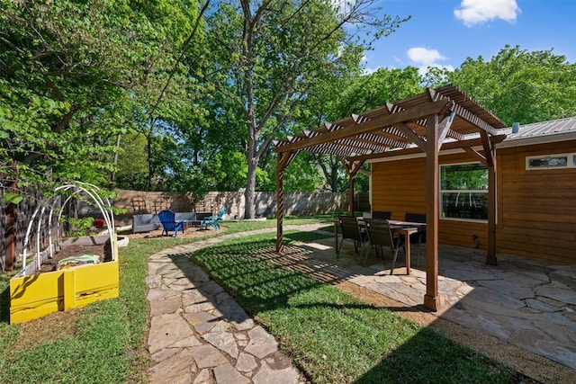 view of yard featuring a pergola and a patio