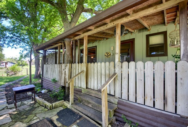 view of property entrance