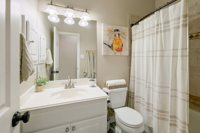 full bathroom featuring shower / bath combination with curtain, toilet, and oversized vanity