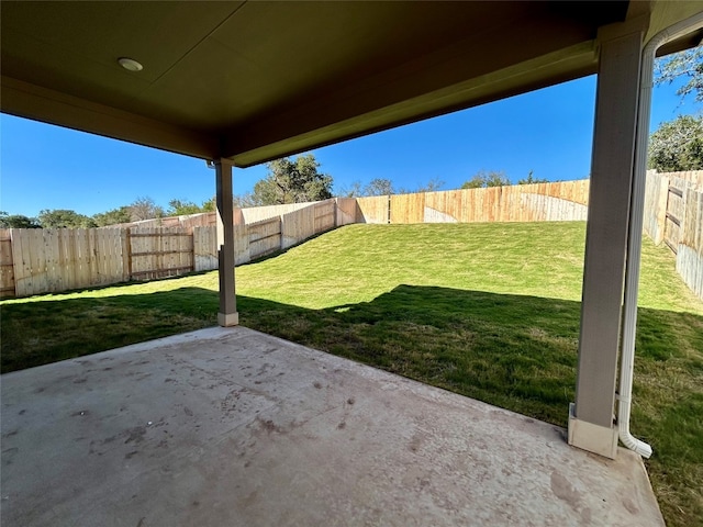 view of yard with a patio area