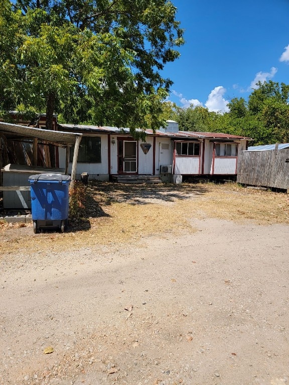 view of front of home