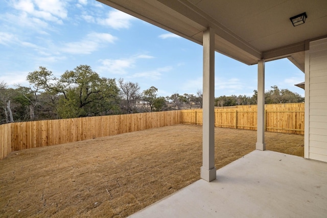 view of yard with a patio area