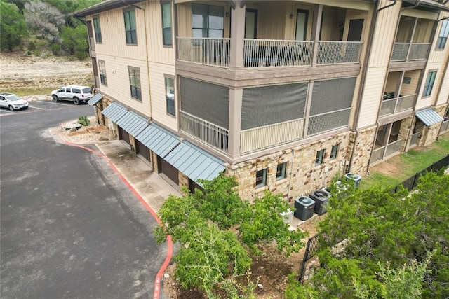 17804 Maritime Point Dr Unit 201, Jonestown, TX 78645 - photo 9