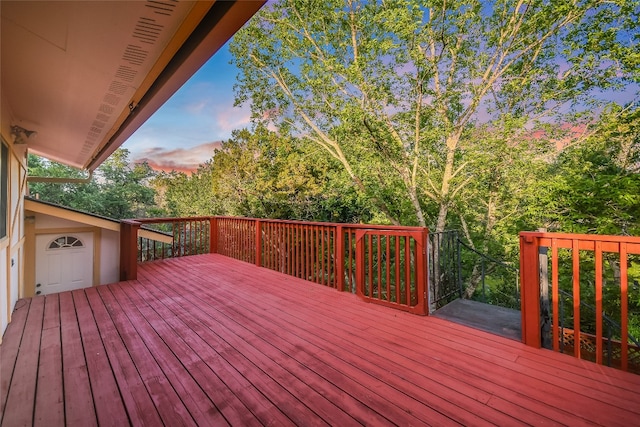 view of deck at dusk