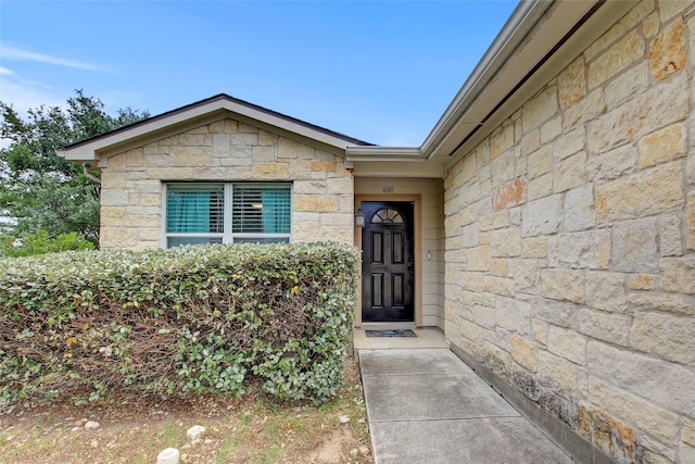 view of property entrance