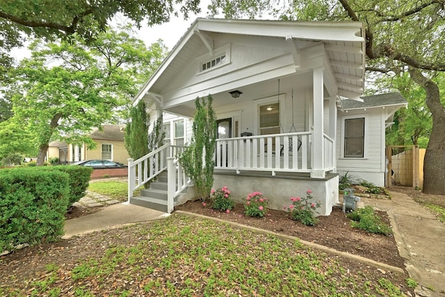 view of front facade with a porch