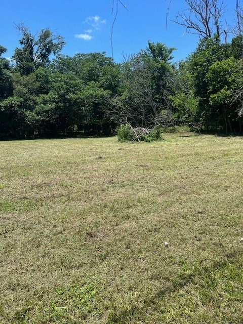 702 Jones St, Smithville TX, 78957 land for sale