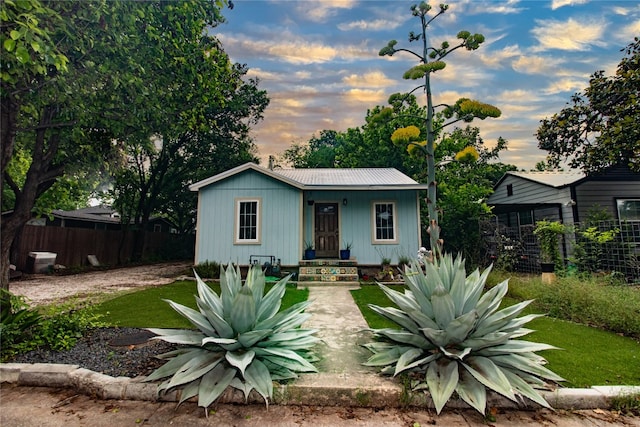 view of front of house