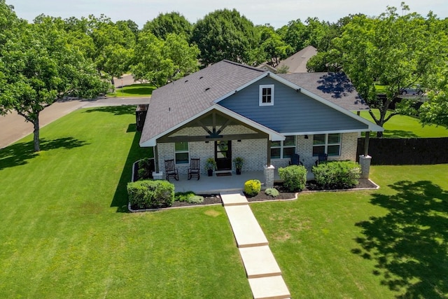 view of front of property with a front lawn