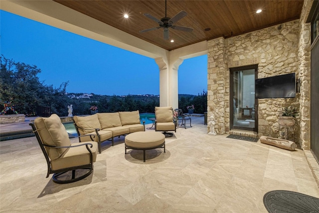 view of patio / terrace featuring ceiling fan and outdoor lounge area