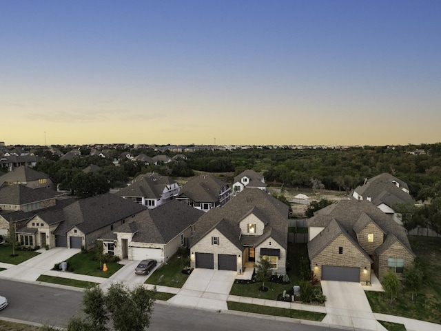 view of aerial view at dusk