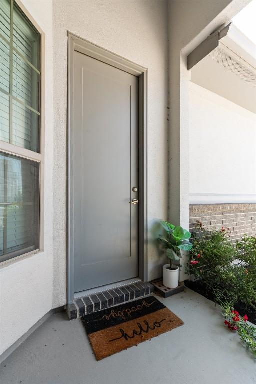 view of property entrance