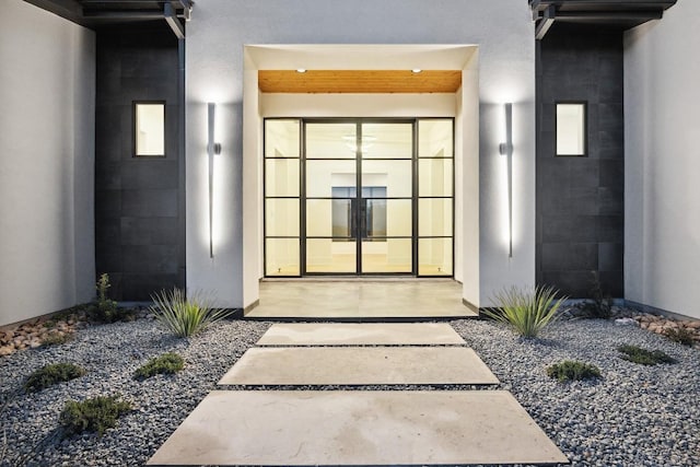 18116 Cedar Sage Ct, Lago Vista, TX 78645 - doorway to property with stucco siding and elevator