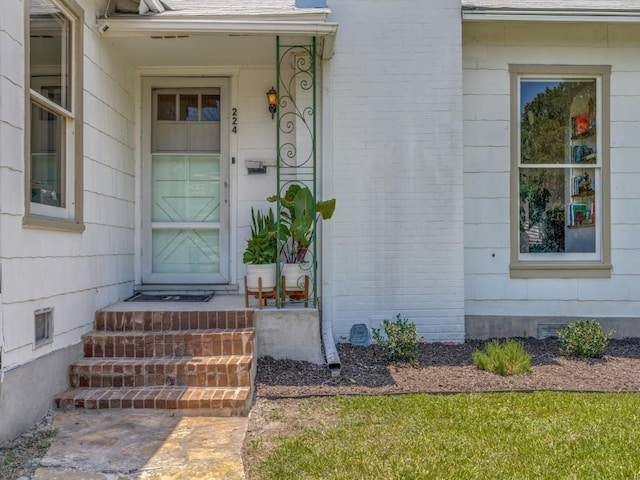 view of doorway to property