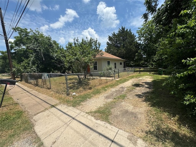 1133 Saucedo St, Austin, TX 78721 - photo 2