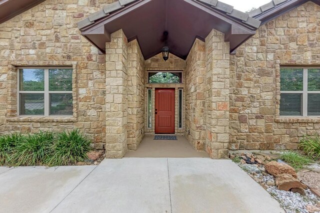 view of property entrance