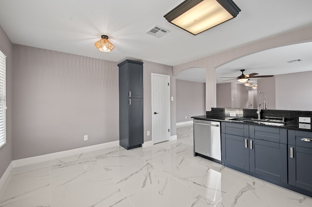 kitchen with ceiling fan, sink, and stainless steel dishwasher