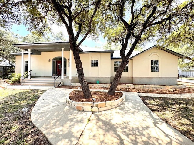 view of front of house featuring covered porch