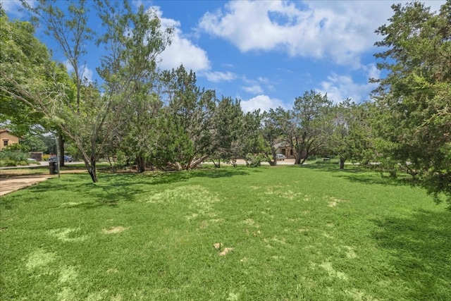 Listing photo 3 for 4501 Spanish Oaks Club Blvd Unit 1, Austin TX 78738