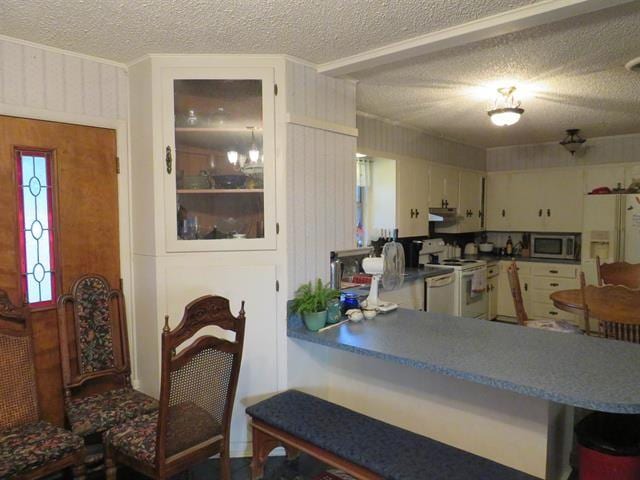 110 W Lakecrest Dr, Bluffton, TX 78607 - photo 22
