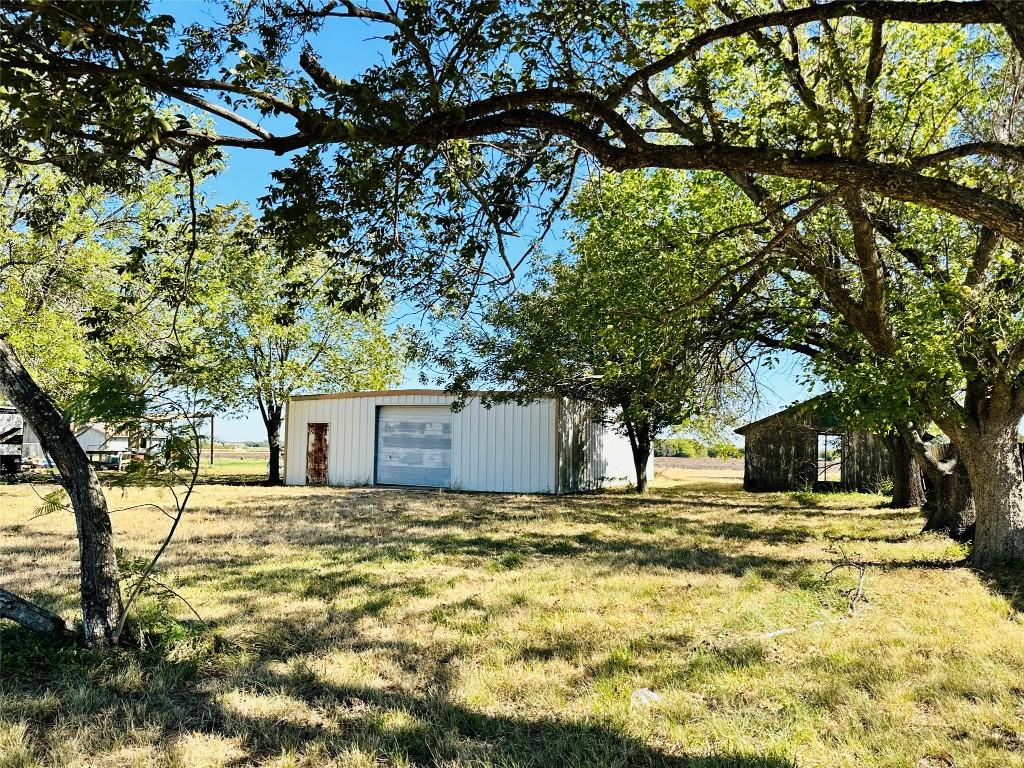4983 Fm 619, Taylor, TX 76574 - photo 3