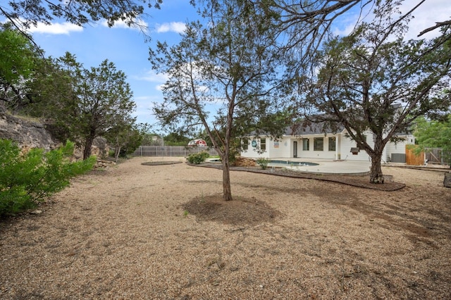 view of yard with a patio