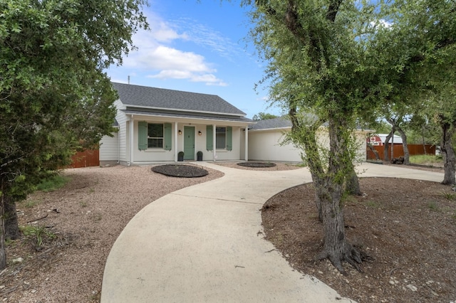 21814 Bluejay Blvd, Lago Vista, TX 78645 - photo 2