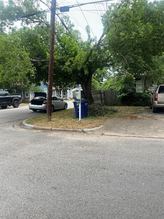 4627 Depew Ave, Austin, TX 78751 - view of asphalt road with curbs