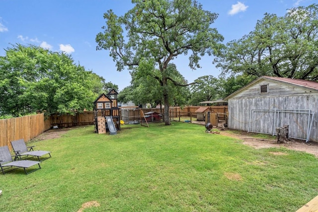 view of yard featuring a playground