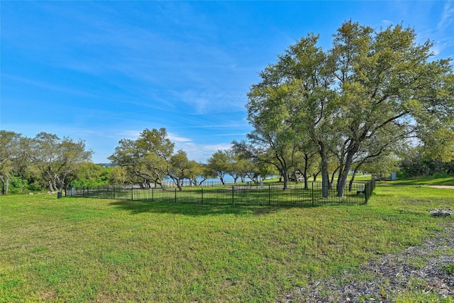 view of yard with a rural view