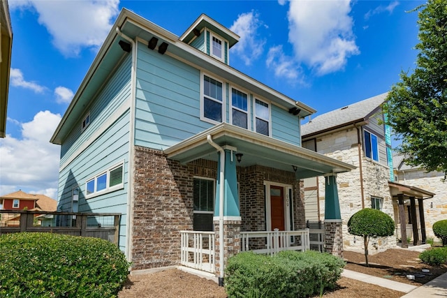 view of front of house with covered porch