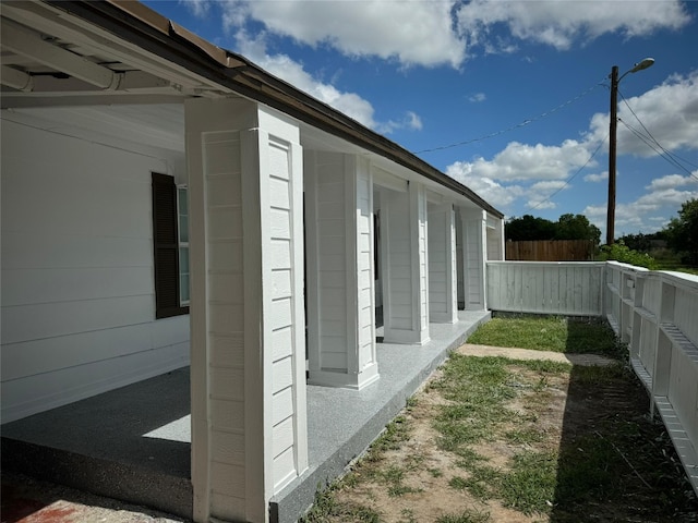 101 S Lockhart St, Manor, TX 78653 - view of home's exterior featuring fence