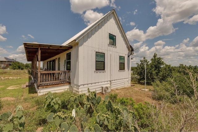 view of property exterior