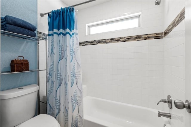 full bathroom with toilet and shower / tub combo with curtain