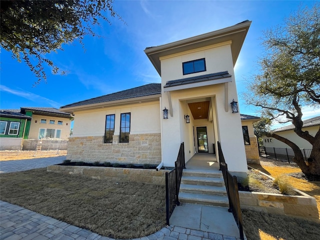 view of front of house