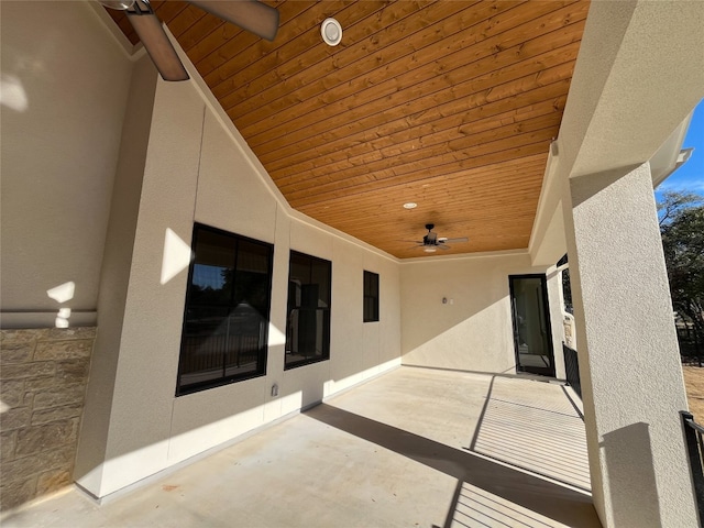 view of patio with ceiling fan