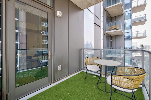 44 E Ave Unit 1507, Austin, TX 78701 - view of balcony