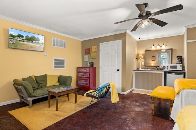 living room with crown molding and ceiling fan