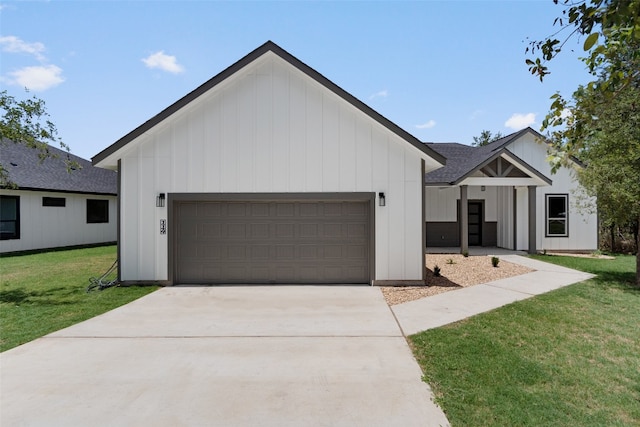 modern farmhouse style home with a front lawn