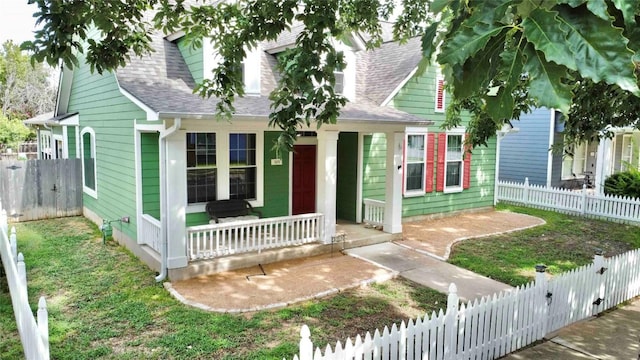 view of front of house with covered porch