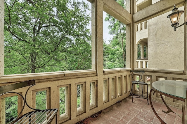 view of sunroom / solarium