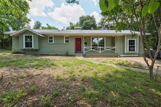 view of ranch-style home