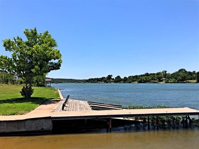 902 Esperanza Dr, Marble Falls, TX 78654