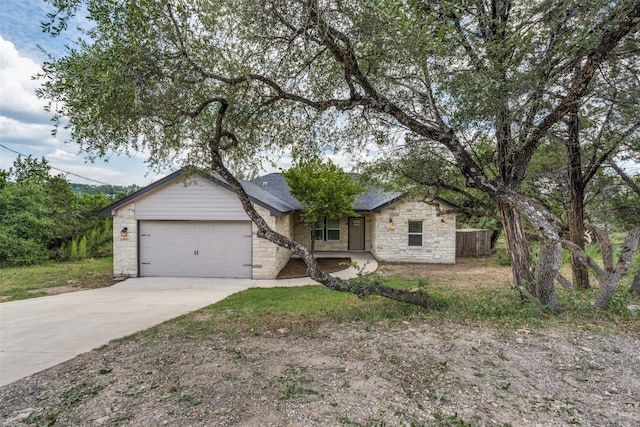 view of front of property featuring a garage