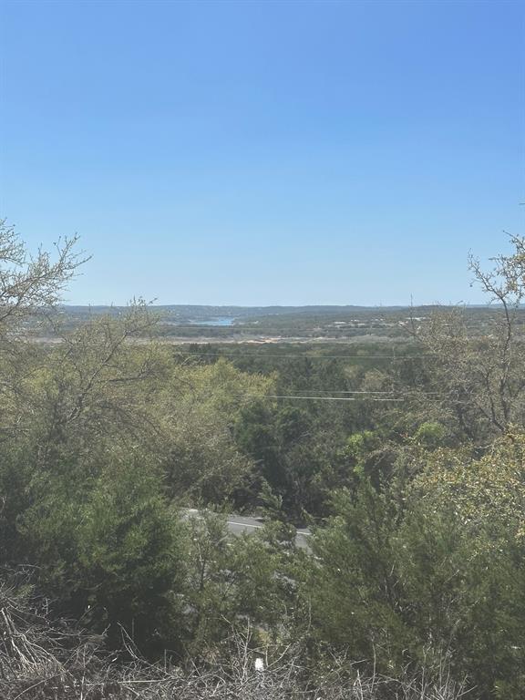 Listing photo 3 for 21719 Sierra Trl, Lago Vista TX 78645