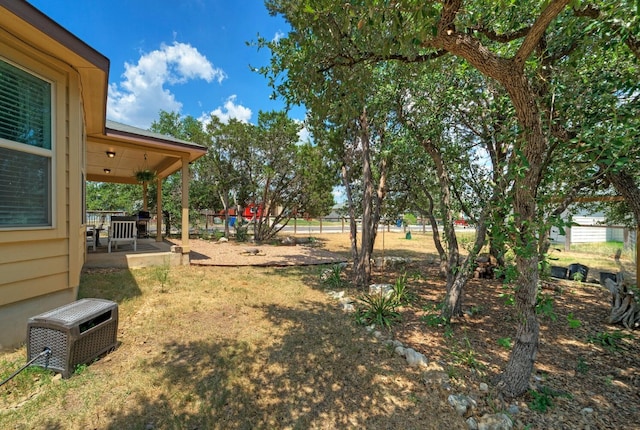 21707 Crystal Way, Lago Vista, TX 78645 - view of yard