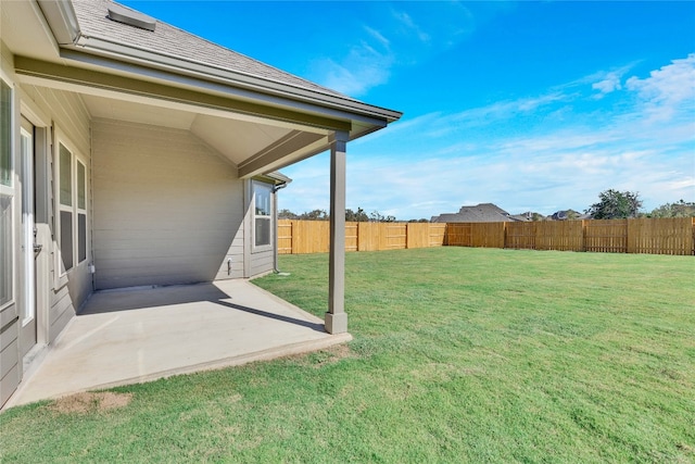 view of yard with a patio