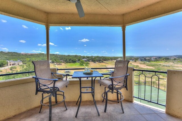 balcony with ceiling fan